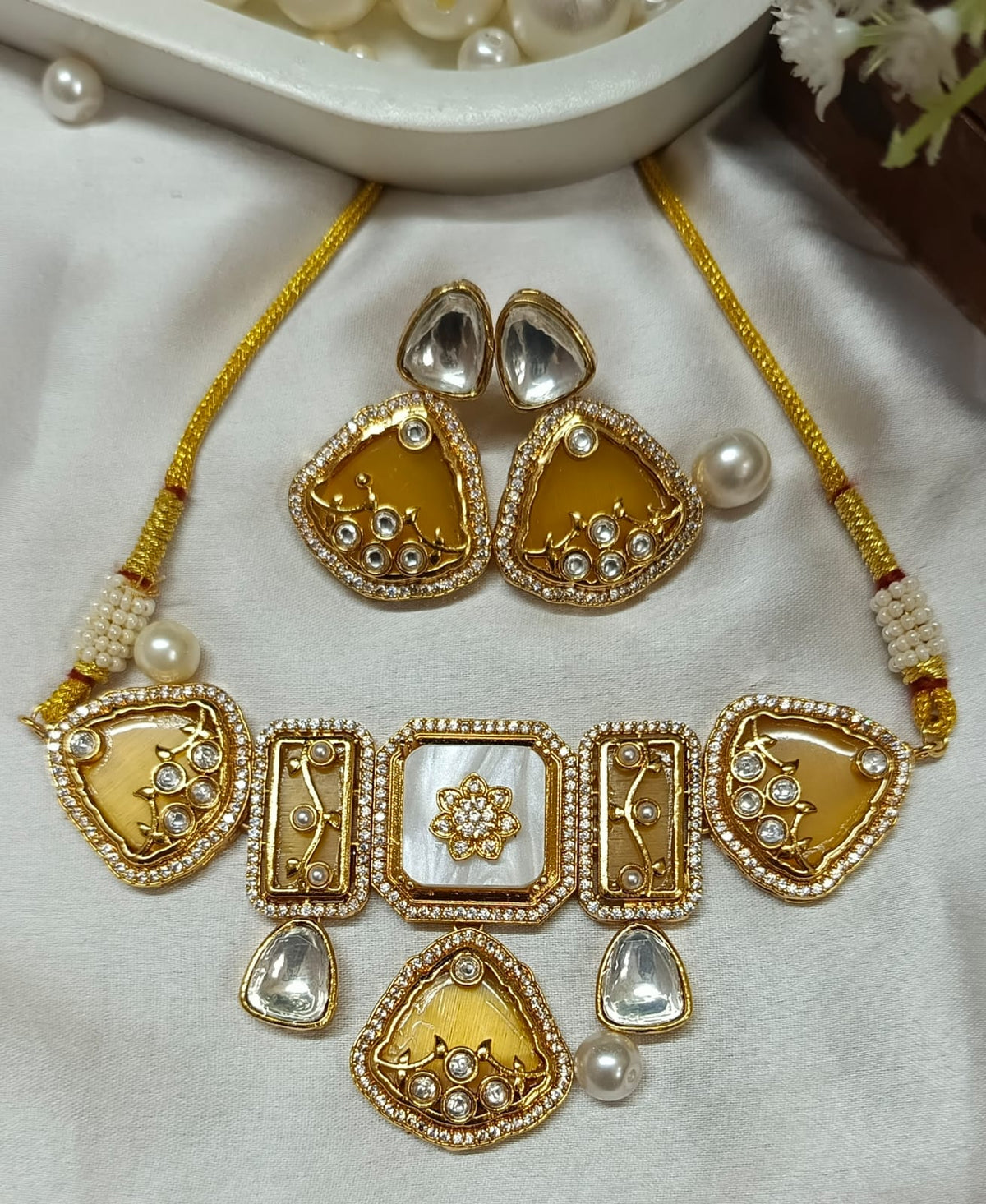 Premium Green Kundan & Mother of Pearl Choker Necklace Set with Earrings | Bridal & Wedding Jewellery