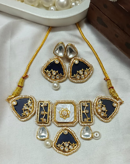Premium Green Kundan & Mother of Pearl Choker Necklace Set with Earrings | Bridal & Wedding Jewellery